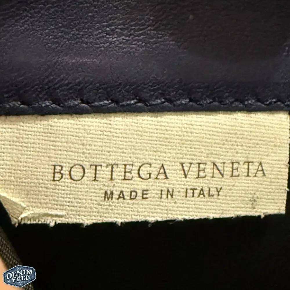 Bottega Veneta Turquoise/Navy Long Zip-Around‎ Leather Continental Wallet 💙RARE